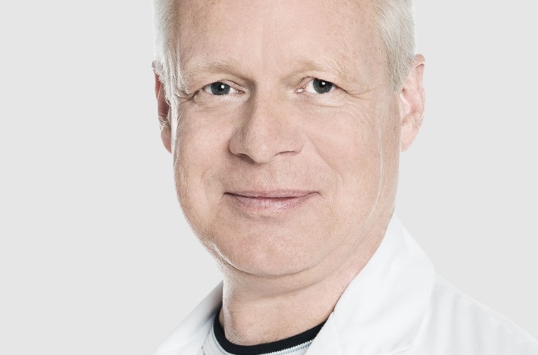 Из за чего может болеть спина и температура