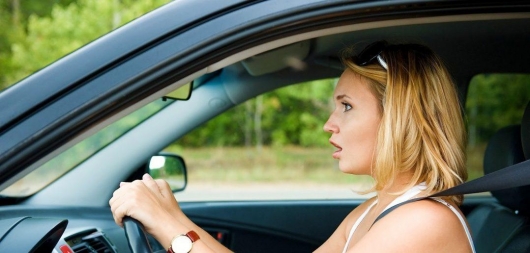 Вот почему болит спина и шея в машине Вот почему болит спина и шея в машине