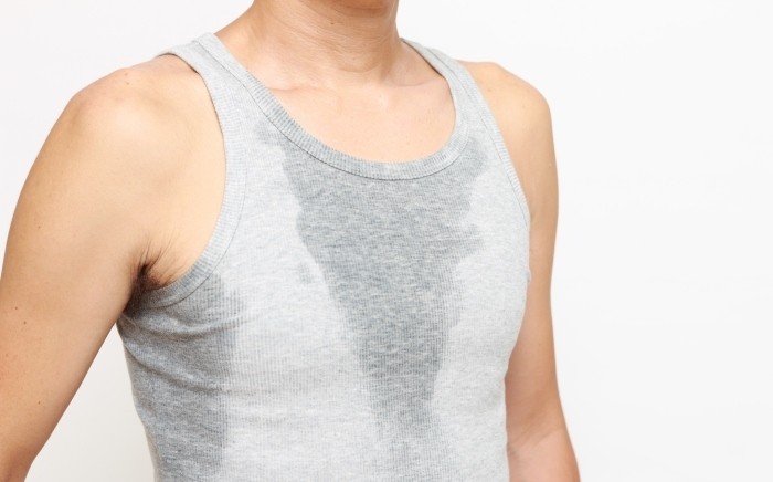 Потею и болит спина