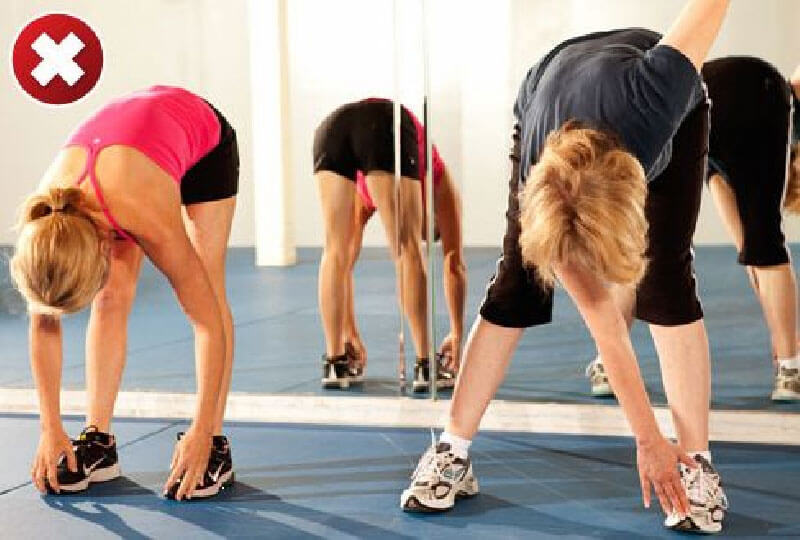 Полезные и ВРЕДНЫЕ физические упражнения при боли в пояснице Полезные и ВРЕДНЫЕ физические упражнения при боли в пояснице