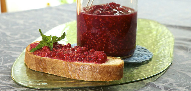 Полезные свойства малинового варенья Польза малинового варенья