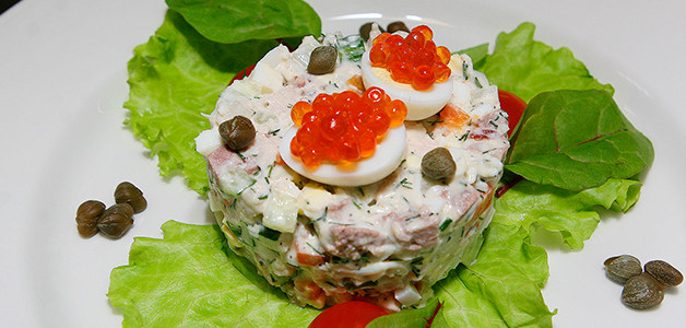Рецепт зимнего салата оливье Салат оливье с курицей рецепт