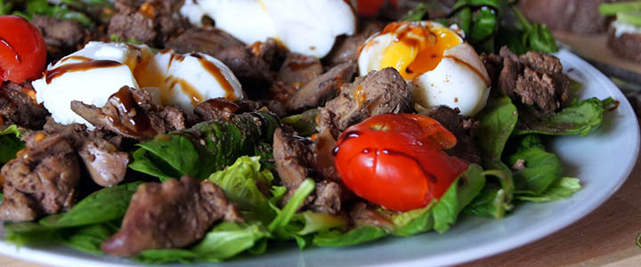 Салат с куриной печенью Салат с куриной печенью и фасолью