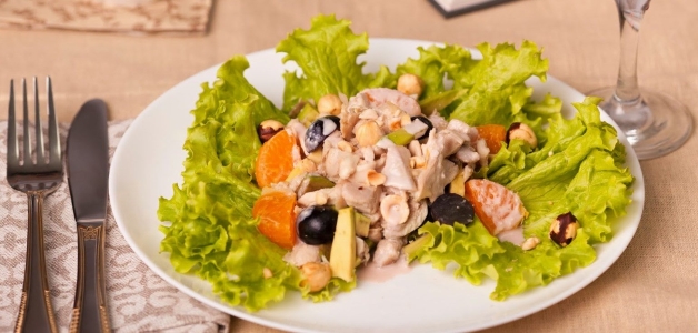 Салат с мандаринами и ананасом салат с мандаринами и курицей